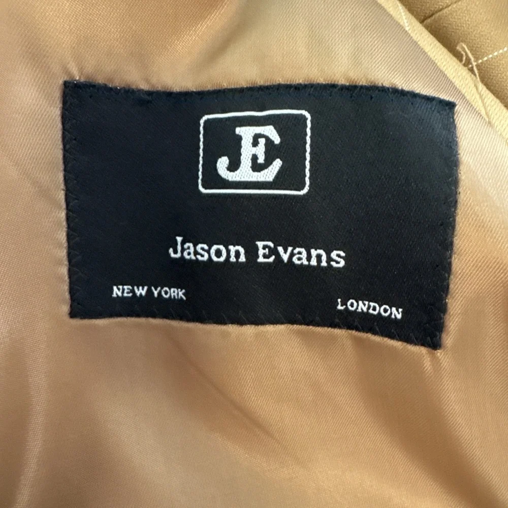 Jason Evans Mens 42L Pinstripe Suit 2 Piece Tan Brown 36L‎ Pants 4 Button Blazer